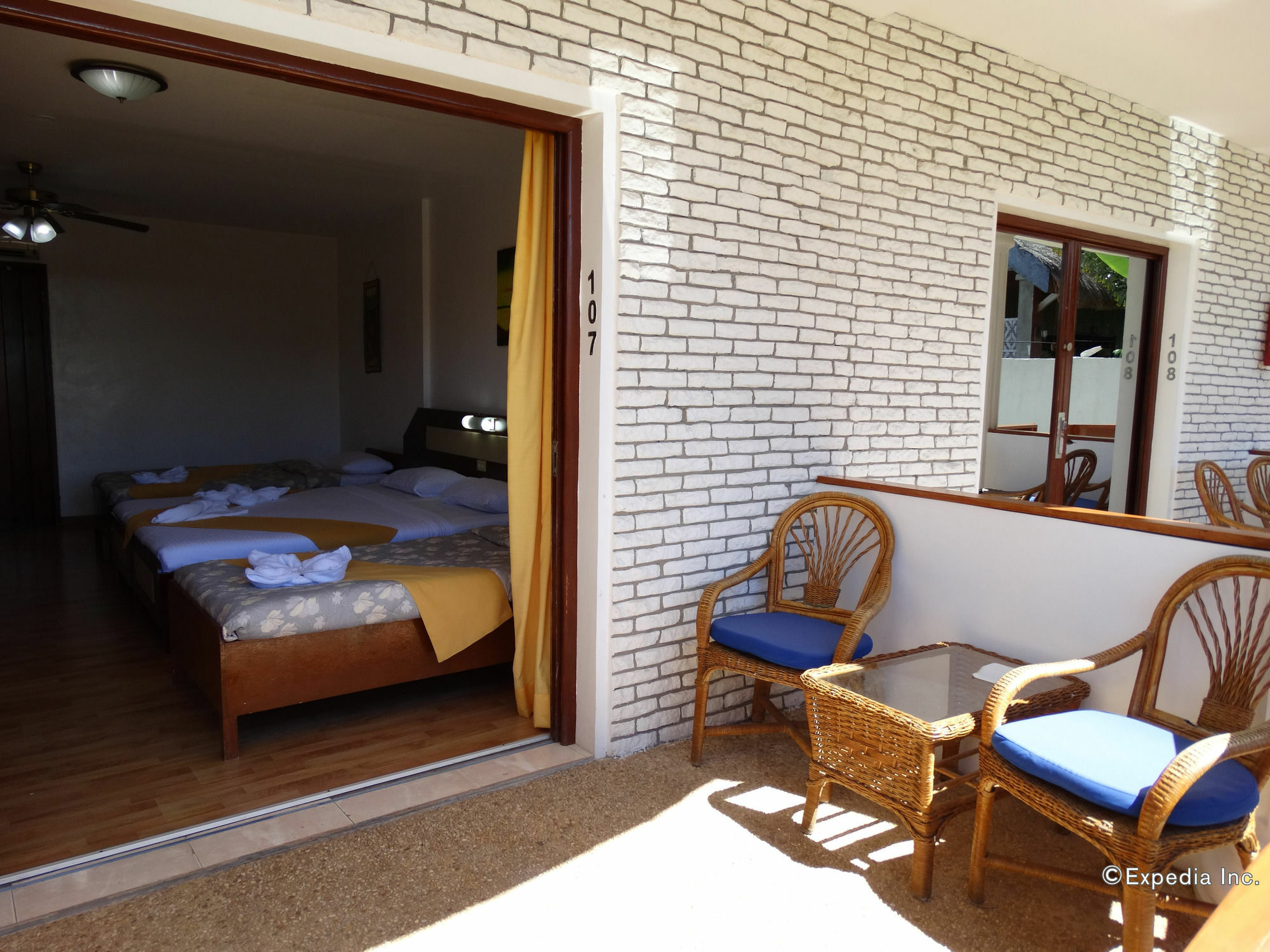 Harmony Hotel Panglao City Exterior foto